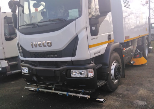 Power Bar™ Magnetic Sweeper mounted under a truck